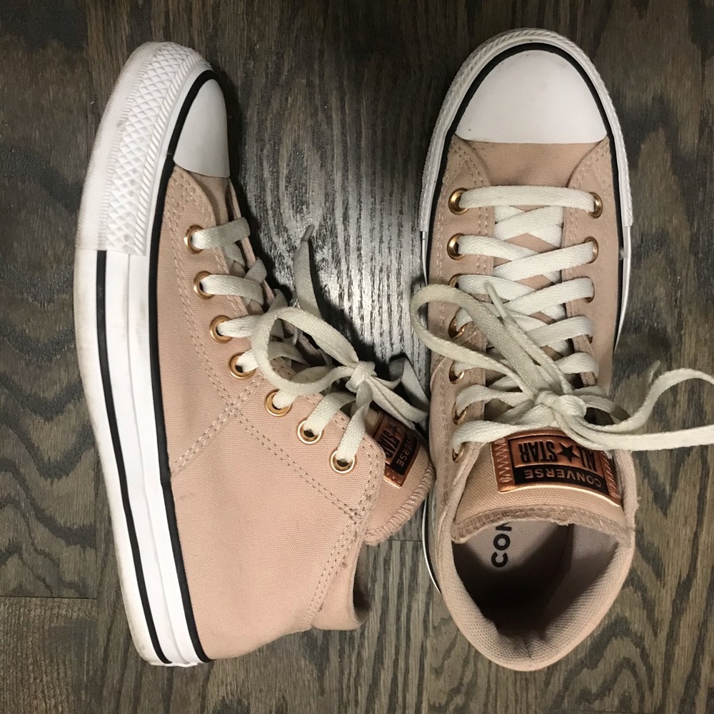 Mid top Converse